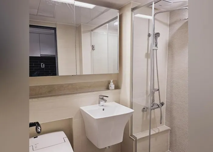 Luxury Near Olympic Park, Asan Medical Center, Lotte World Tower, Free Korean Ramen
