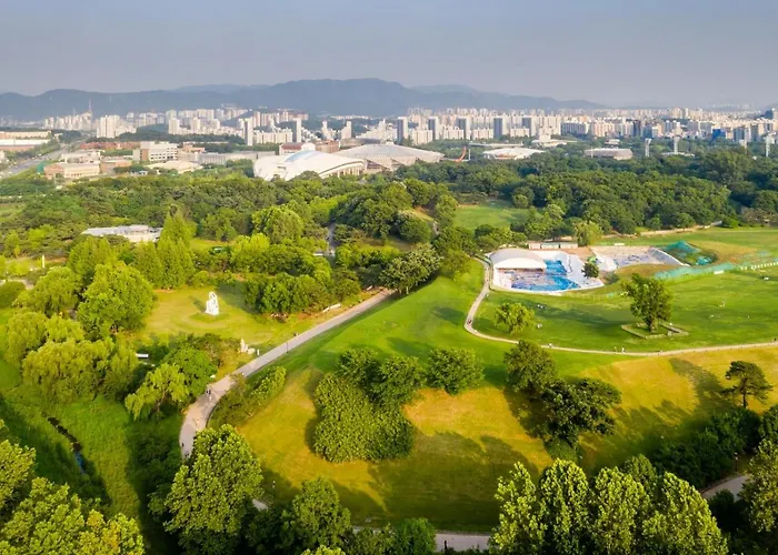 Апартаменты Luxury Near Olympic Park, Asan Medical Center, Lotte World Tower, Free Korean Ramen *
